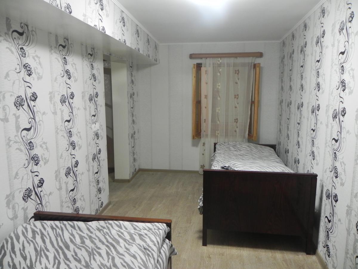 Old Yard Guest House Тбилиси Екстериор снимка