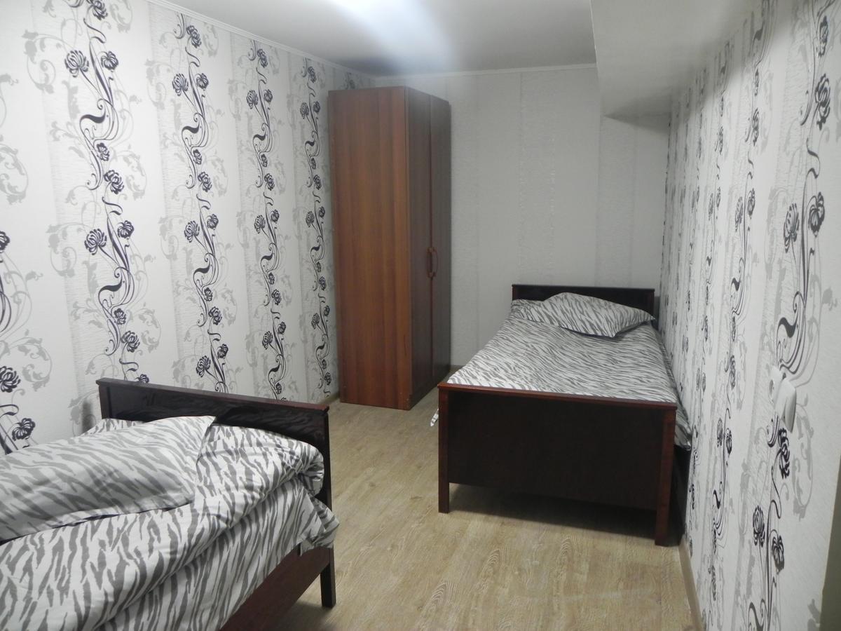 Old Yard Guest House Тбилиси Екстериор снимка